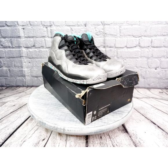 Air Jordan 10 Retro 30th "Lady Liberty" Dust/Metallic Gold-Black-Retro Men 9 - Picture 1 of 14